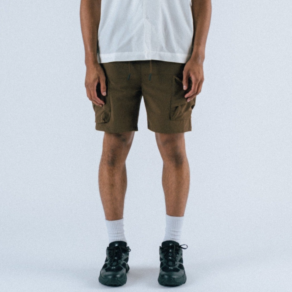 STUDENTS GOLF - STUDENTS GOLF Men's Numeric Nylon Cargo Shorts - The Agora Bangkok